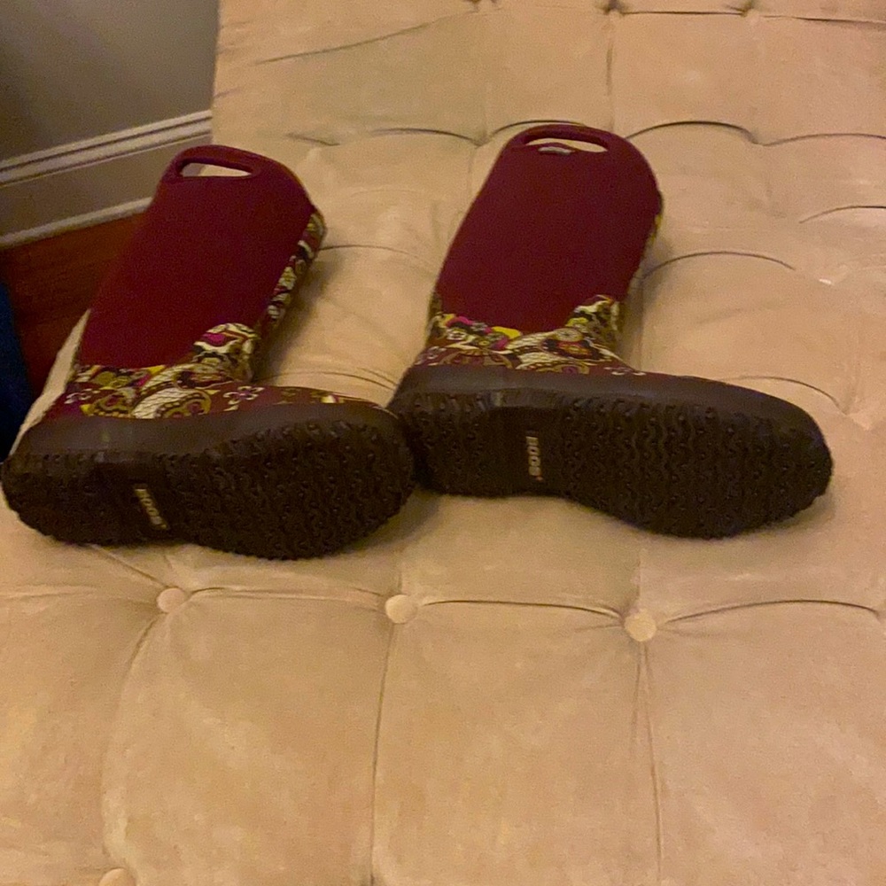 Women boots bogs